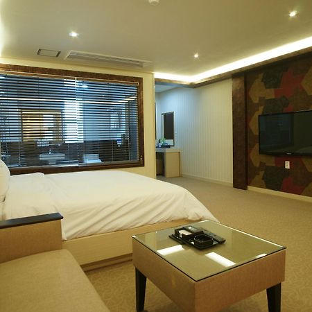 Hotel W Shinjeju Extérieur photo